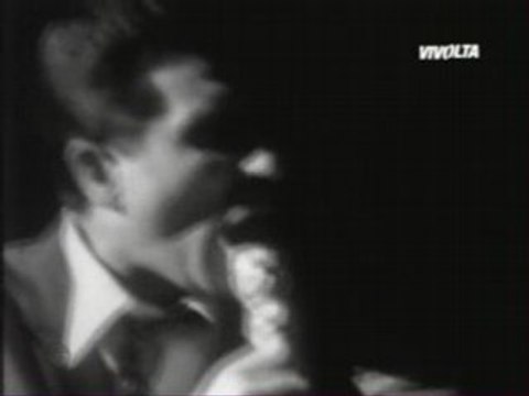 Gilbert becaud a L'OLYMPIA Fevrier 1954 reportage