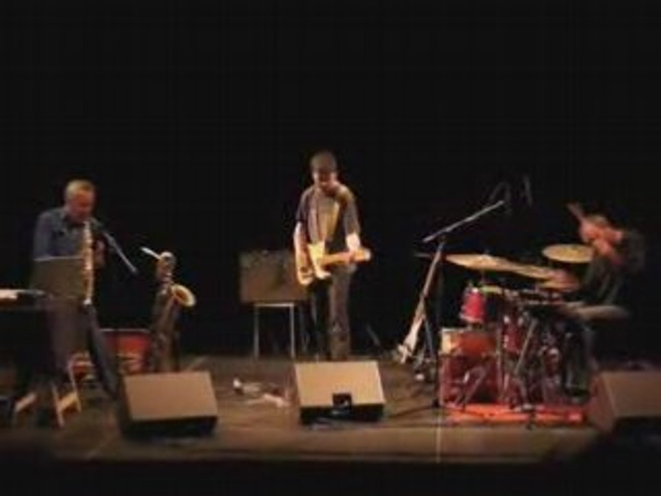 Cannibales & Vahinés William S. Tell