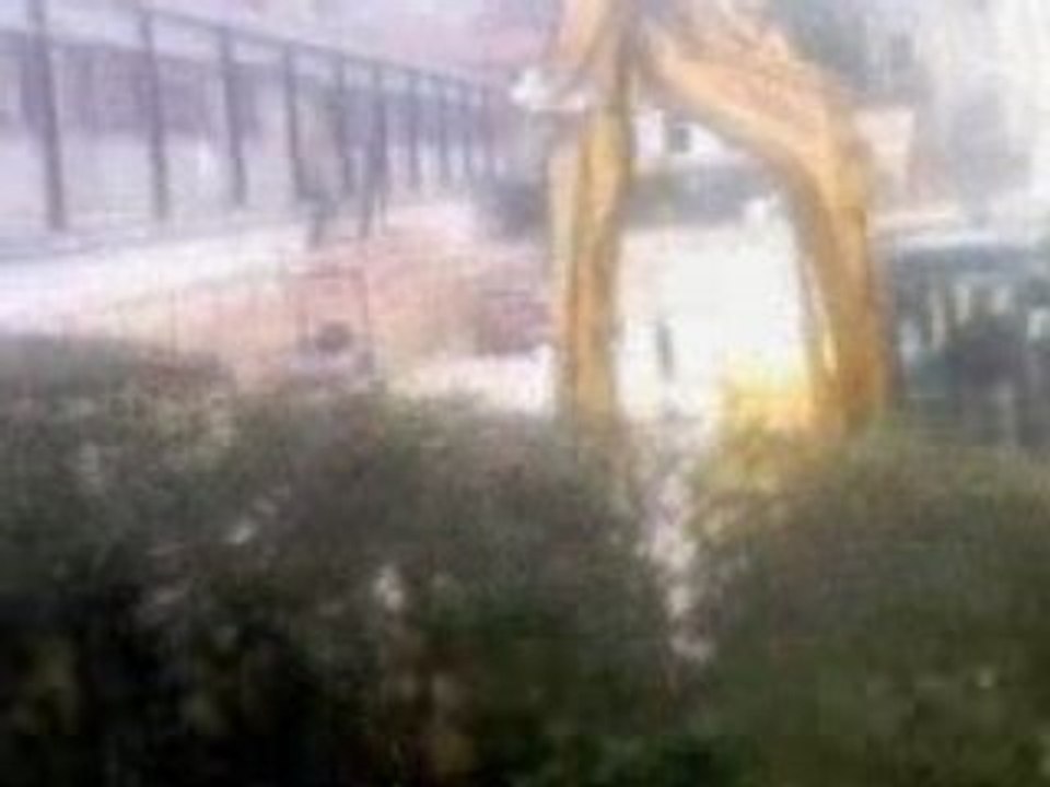 Bourg fontenat tp brise roche pelleteuse