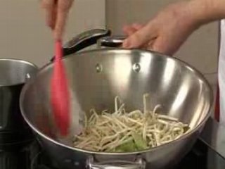 Paupiette de saumon aux asperges et sauce au beurre blanc