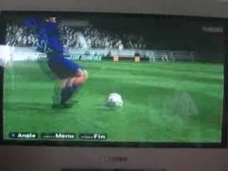 Lob de Totti 28 mètres pes 2008