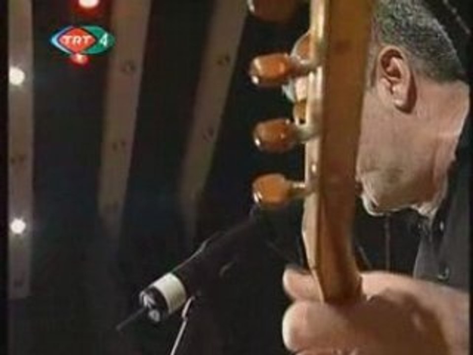 Esat Kabakli Altin Hizma Mülayim