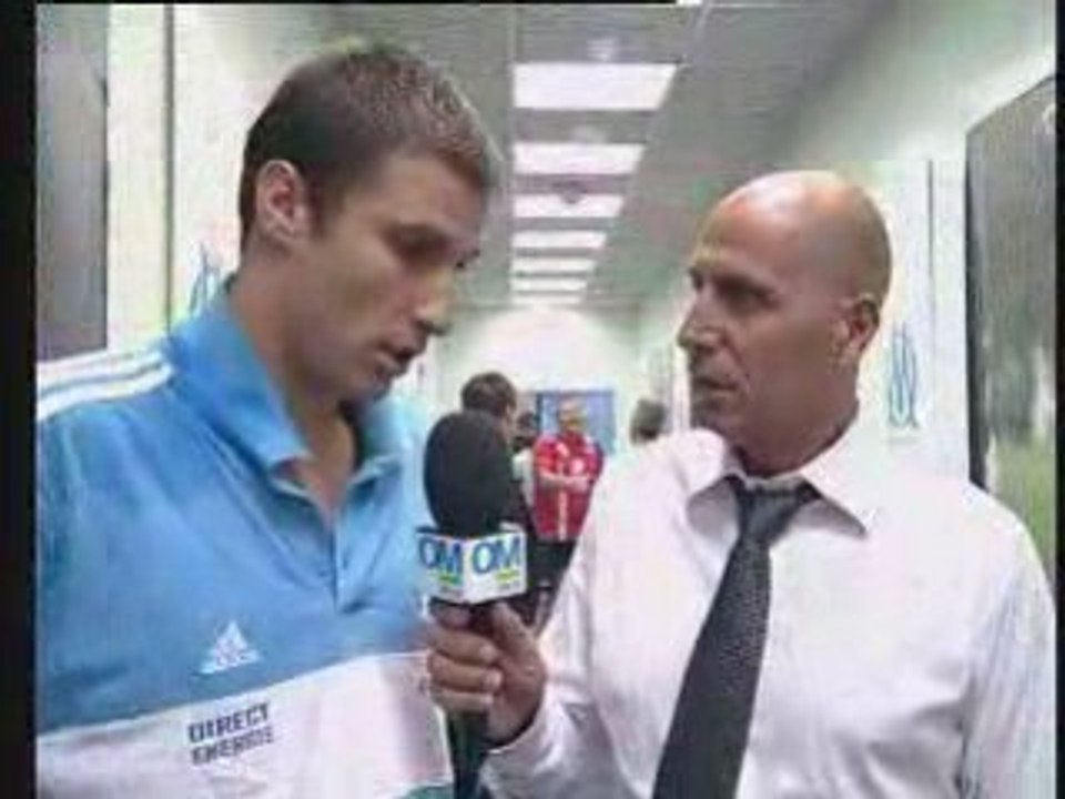 OM-BRANN 2A1 REACTIONS VESTIAIRE