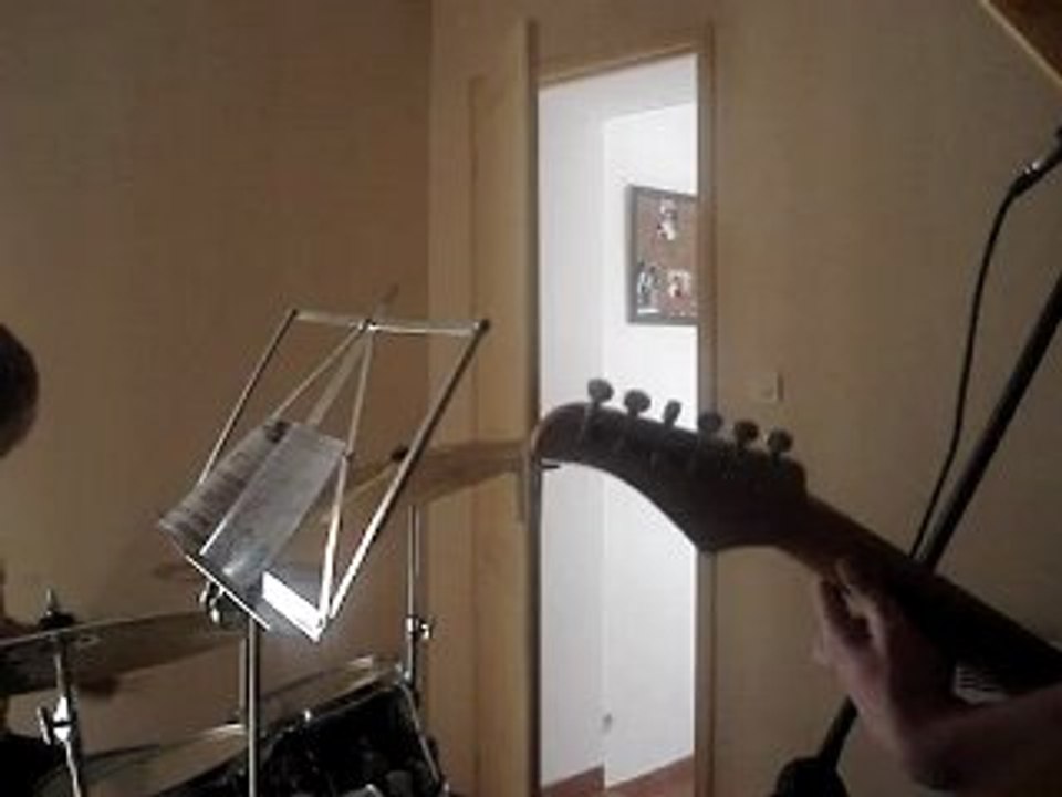 Je sens que ça vient - dolores riposte cover