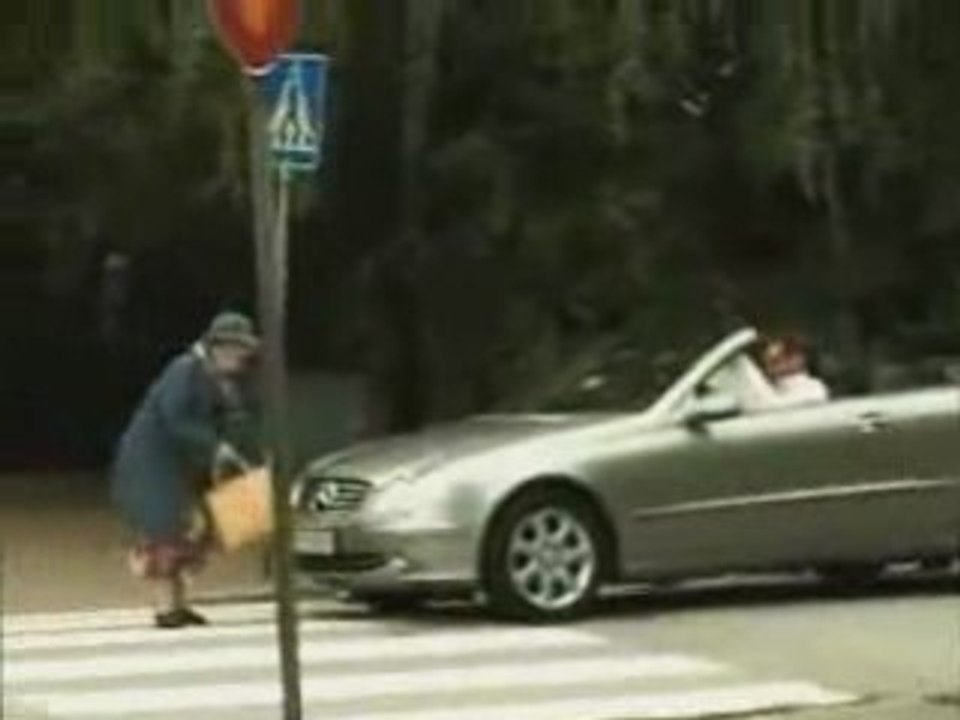 Dangerous grand-mère !