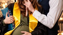 Pregnant by My Ex's Professor Dad – An Unexpected Pregnancy Changes Everything
