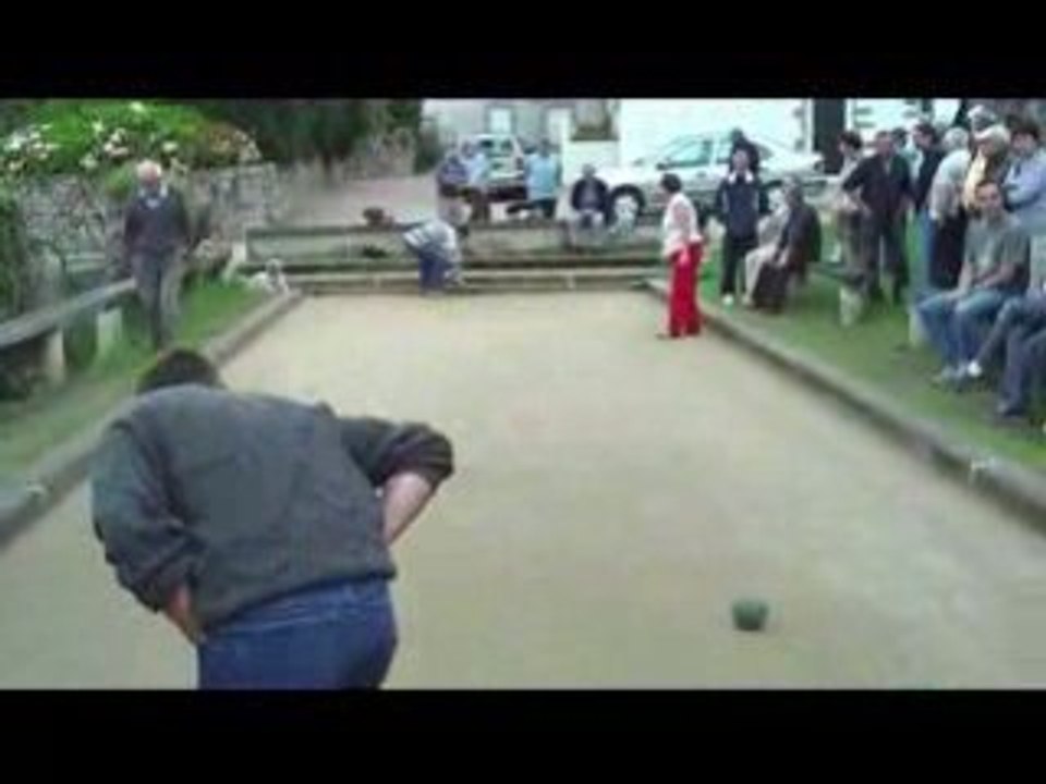 (4) St Jean du doigt: 8è de finale Boules plombées 17/08