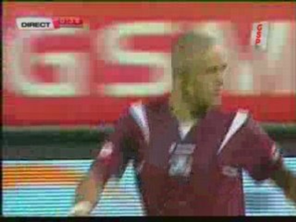 1-0 Julio Cesar