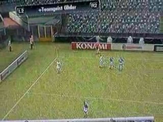 Volée de Ronaldinho avec le Milan AC