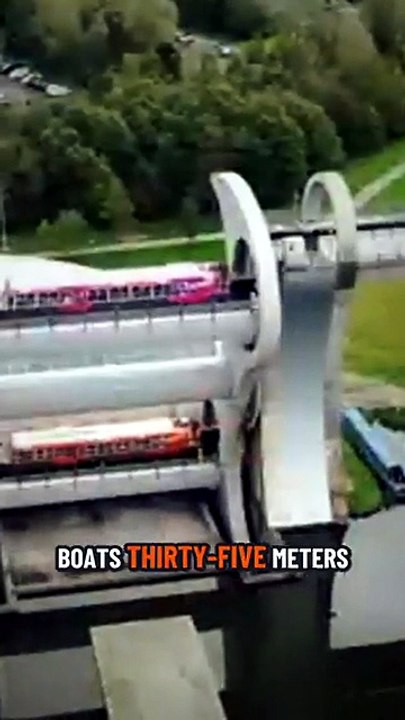 This Wheel Lifts 600 Tons! 🎡 - video Dailymotion