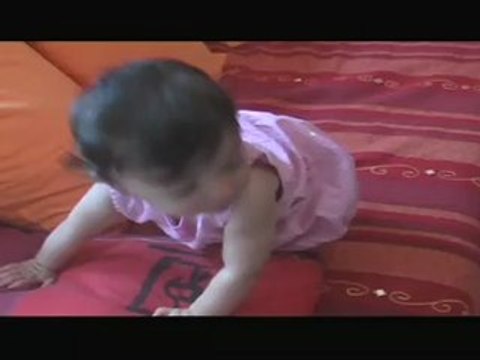 10 MOIS elena qui danse encore.