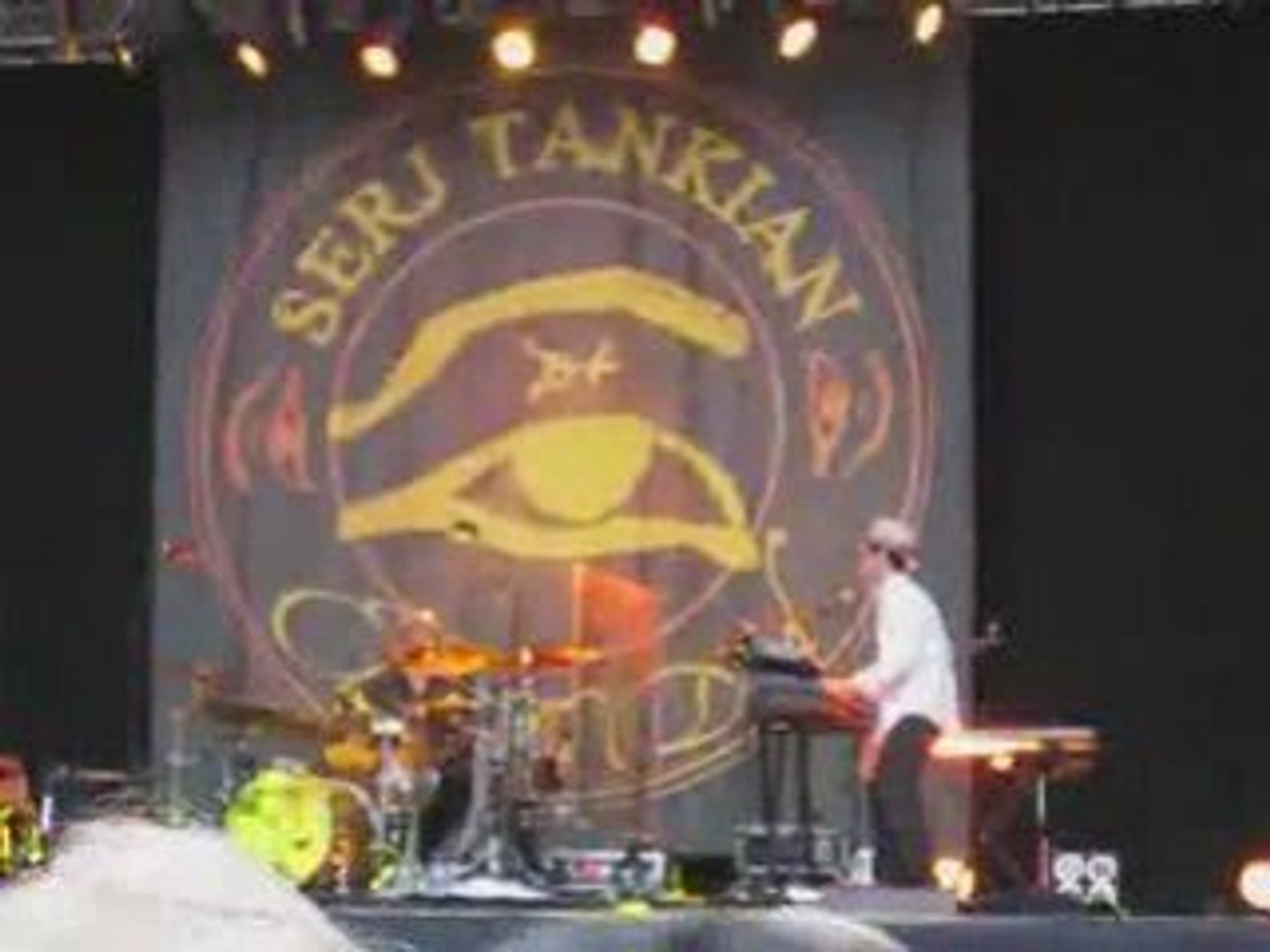 Serj Tankian - Honking Antelope (full) - Rock en Seine 2008