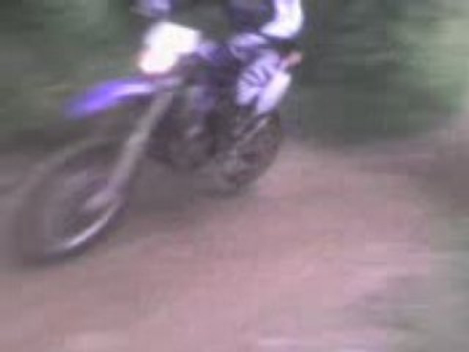 grose monter avec la moto de mon pot