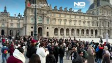 França: manifestantes bloqueiam entradas do Louvre em Paris