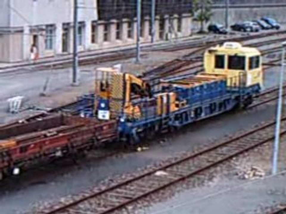 train de travaux