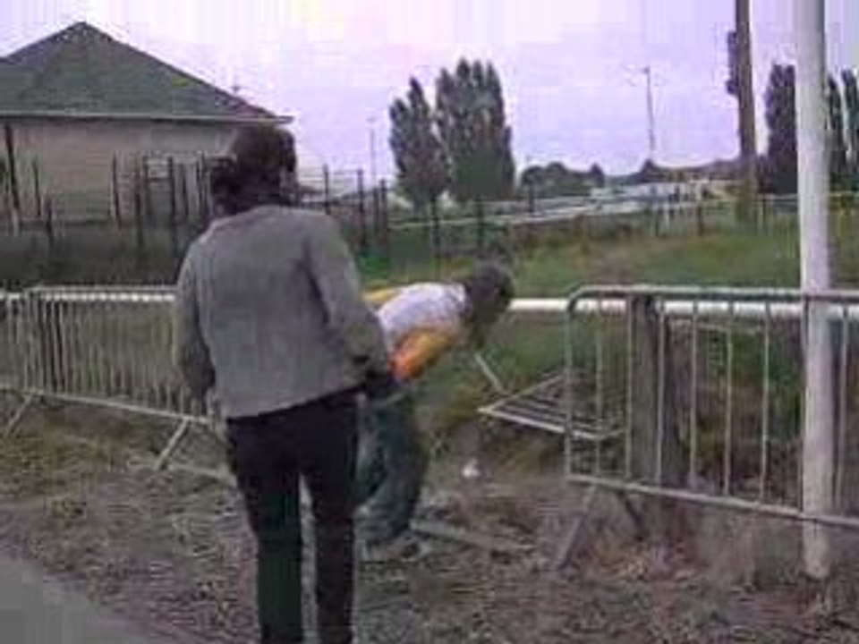 CLIP0807