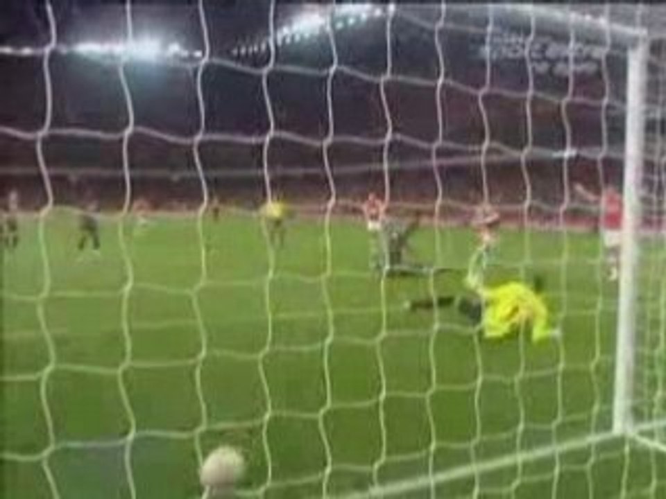 Vidéo But de Nasri Arsenal-  4-0 Twente  Vidéo de Sport