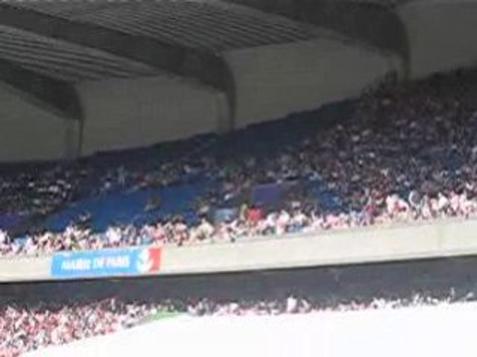 Tokio Hotel - parc des princes - gradins