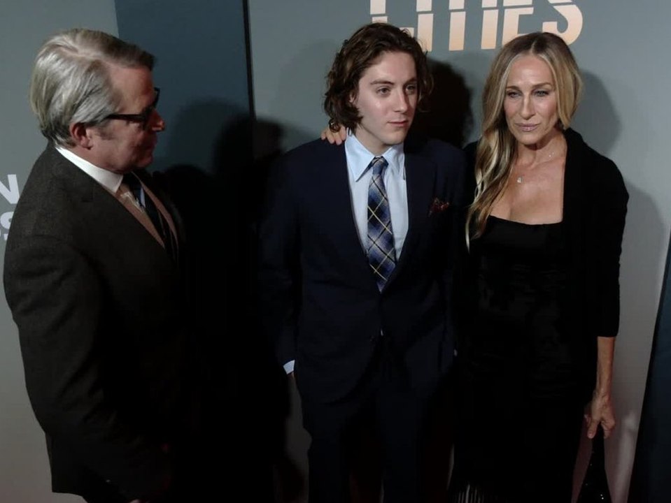 Sarah jessica parker besucht premiere mit sohn und ehemann