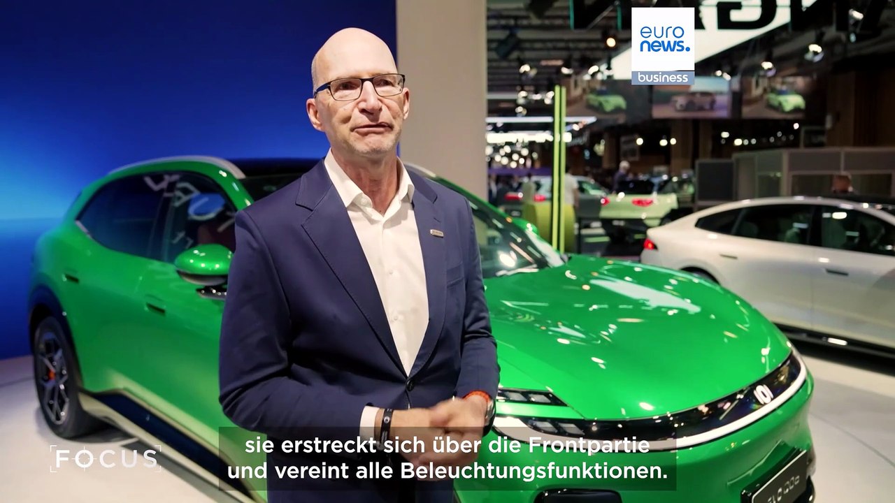 Neue chinesische automarken wecken interesse auf dem pariser autosalon