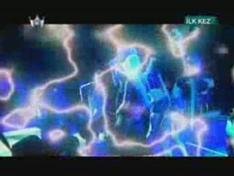 Demet Akalin - Selam Söyle by Aluxton