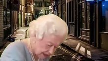 Miss Queen Liz