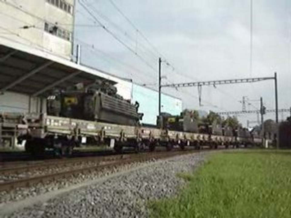 Train militaire à Hinwil