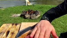 Campfire Brunch Burger Recipe - Egg & Sausage — 河畔早午餐汉堡