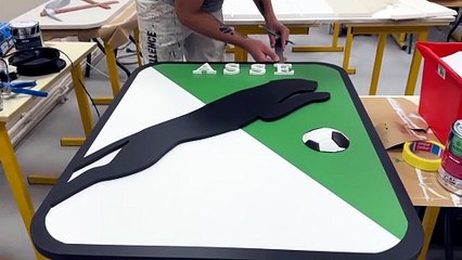 Au CFA de Saint-&Eacute;tienne, les apprentis donnent vie au patrimoine st&eacute;phanois &agrave; travers une &oelig;uvre g&eacute;ante