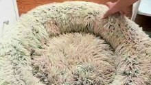 Cozy Winter Warm Pet Bed | Fluffy Calming Donut Bed for Dogs & Cats