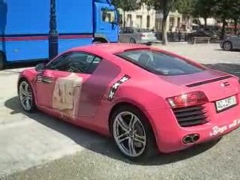 place a BORDEAUX : AUDI R8 PINK GAY.TV