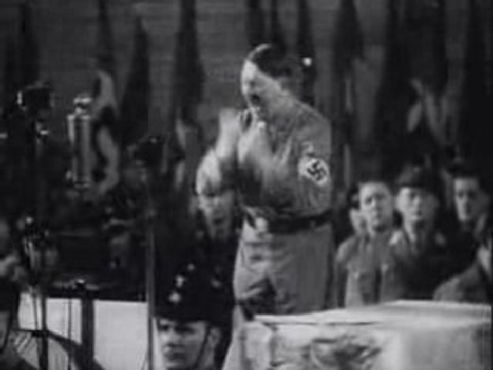 Adolf Hitler - Speech (1932)
