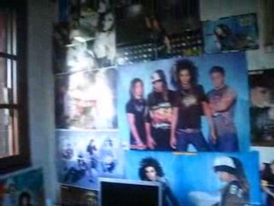 Ma Chambre Remplie De Poster TH < 3