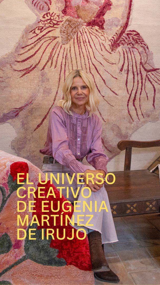 Eugenia Mart�nez de Irujo vuelve a poner su faceta creativa al servicio del interiorismo y ha creado junto a Hamid, la casa de alfombras orientales m�s antigua de Espa�a, la colecci�n Patio silencioso. Se trata de 12 dise�os �nicos elaborados en materiales como lana o seda de bamb� y para los que la Duquesa de Montoro se ha inspirado en las flores de Andaluc�a como las que se encuentran en el Palacio de Las Due�as de Sevilla. De esta colaboraci�n y de sus gustos y man�as en lo que a decoraci�n se refiere charlamos con ella frente a una de las piezas m�s especiales.