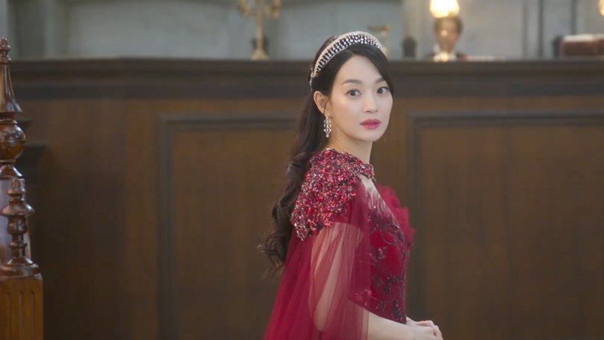 La emperatriz divorciada Tráiler VOSE