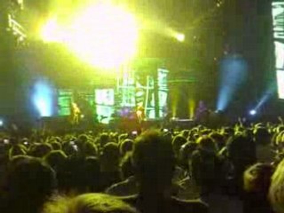 REM - London 2008
