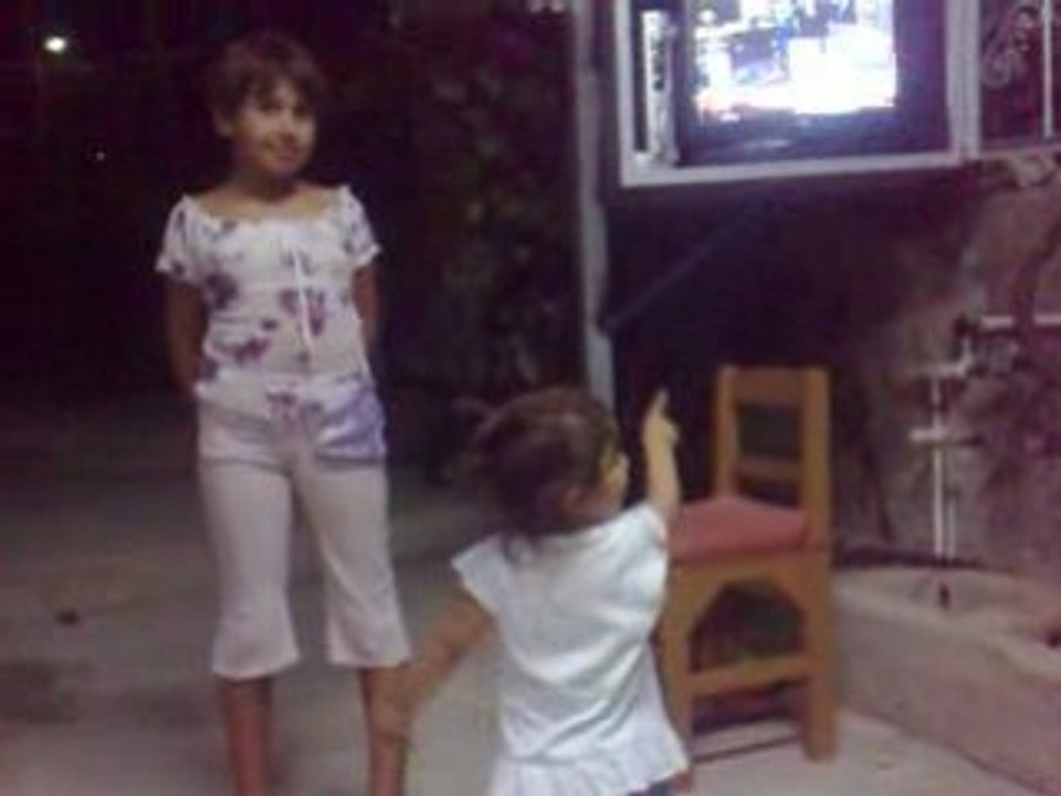 Ceren ve civciv ayakkabılar