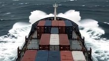Container_ship_battles_severe_storm_20261023190800