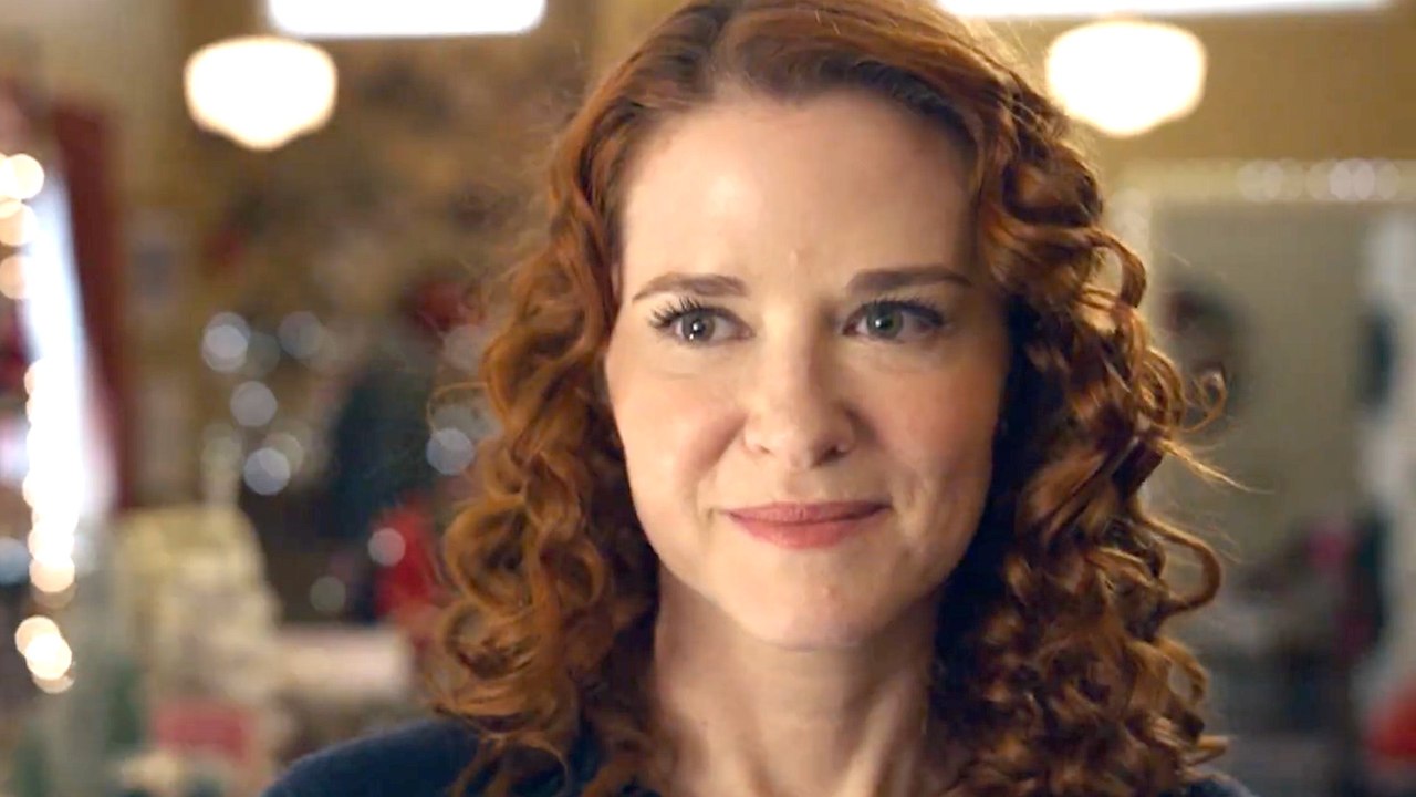 Mistletoe Murders Season 3 Brings More Holiday Mysteries - video ...