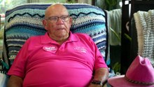 85-year-old ‘pink man’ fundraises for better cancer care in regional Queensland