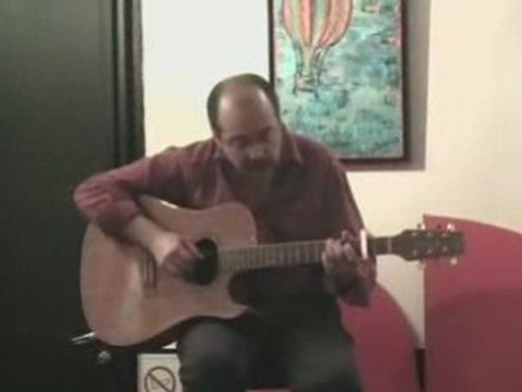 Moustache Je ne peux plus dire Je t'aime , de J. Higelin