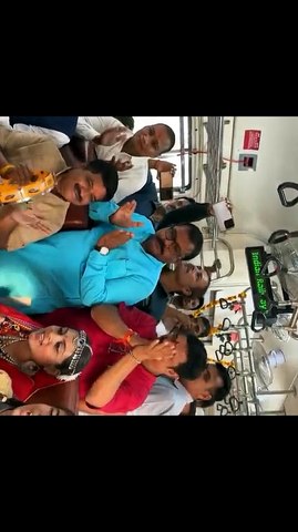 ट्रेन पहुंची तो झूम उठा बुंदेलखंड, बच्चों के गीतों ने ऐतिहासिक सफर को बनाया यादगार