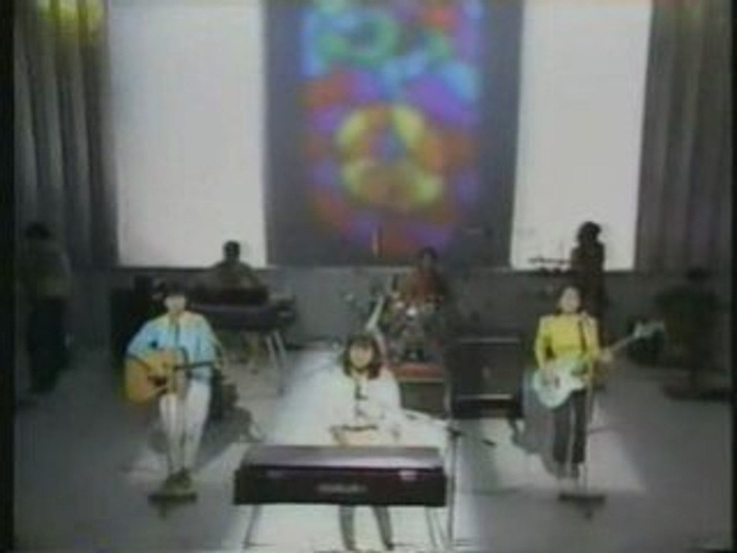 ウェディング ベル シュガー 動画 Dailymotion
