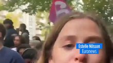 França enfrenta novo ciclo de protestos enquanto polícia lança gás lacrimogéneo contra manifestantes