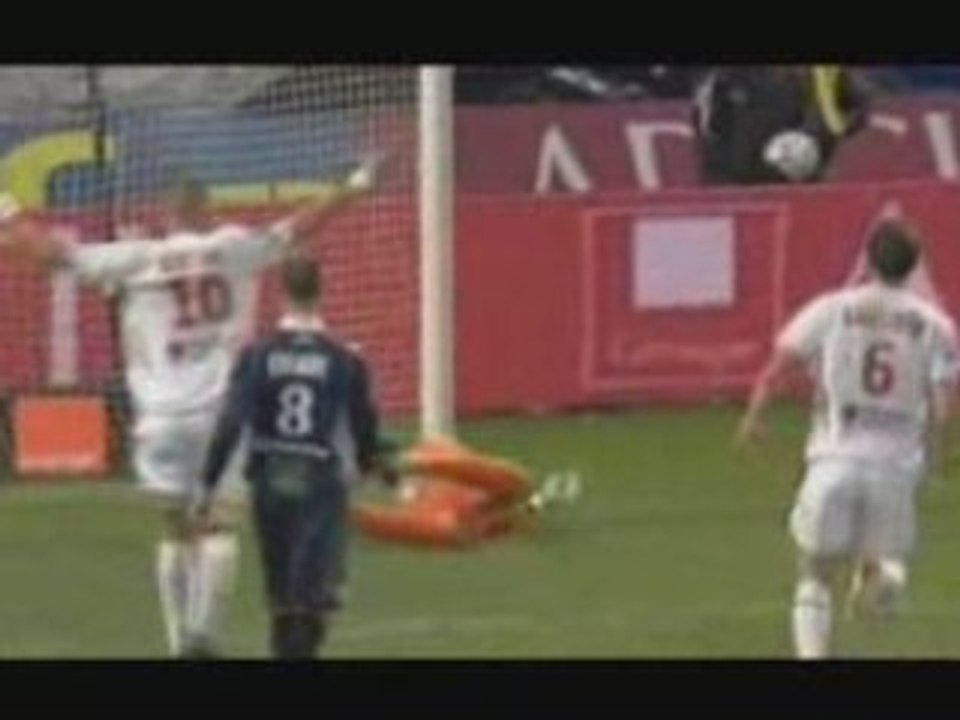 Coup Franc De Juninho Contre Strasbourg