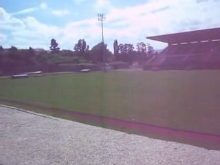 Vue sur stade Henry Malleval de ROANNE terrain de football video pierre aribaut pour laurent