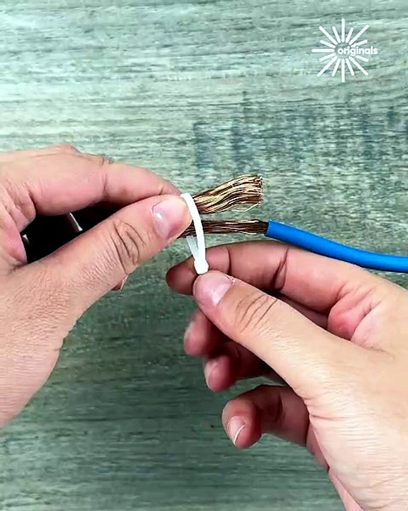 Emergency wire connection trick🛠️ - video Dailymotion