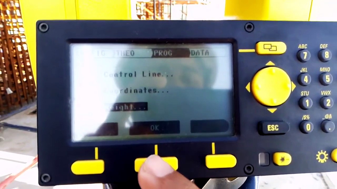 Leveling work on total station leica builder 405. Total station set up ...