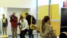 Sérvia vota entre populista Vučić e movimento estudantil