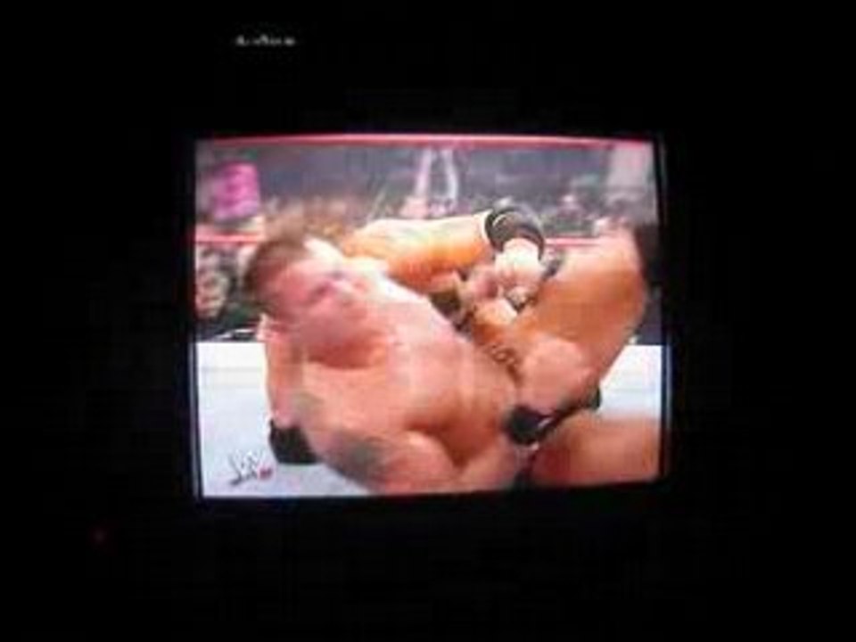 DDT sur chaise sur triple hhh last man standing